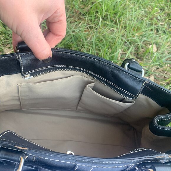 COACH HAMPTON COLLECTION Black Pebbled Leather Shoulder Bag - Picture 12 of 15